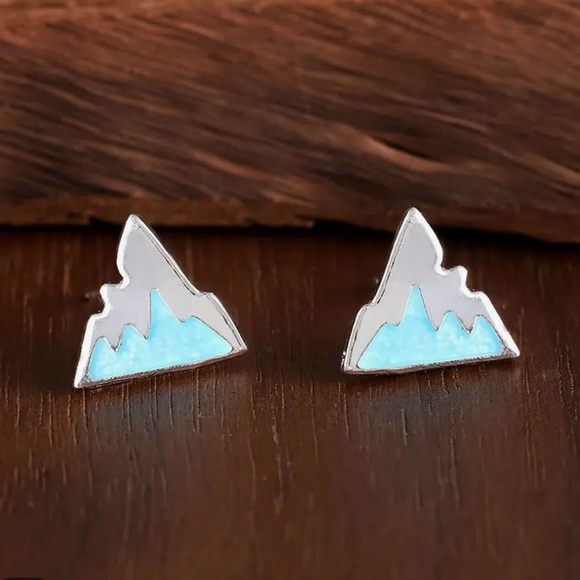 “Icy Mountain Peak” Snow Snowcapped Jagged Range Ridge Summit Mountaintop Studs - Picture 5 of 5